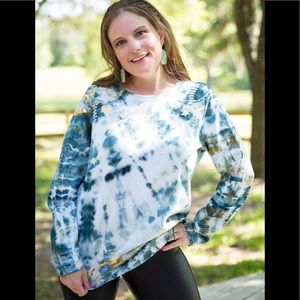 Tie dyed long sleeve tee.